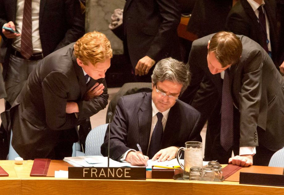 Французский посол Франсуа Делатр до голосования в Совете Безопасности в пятницу.