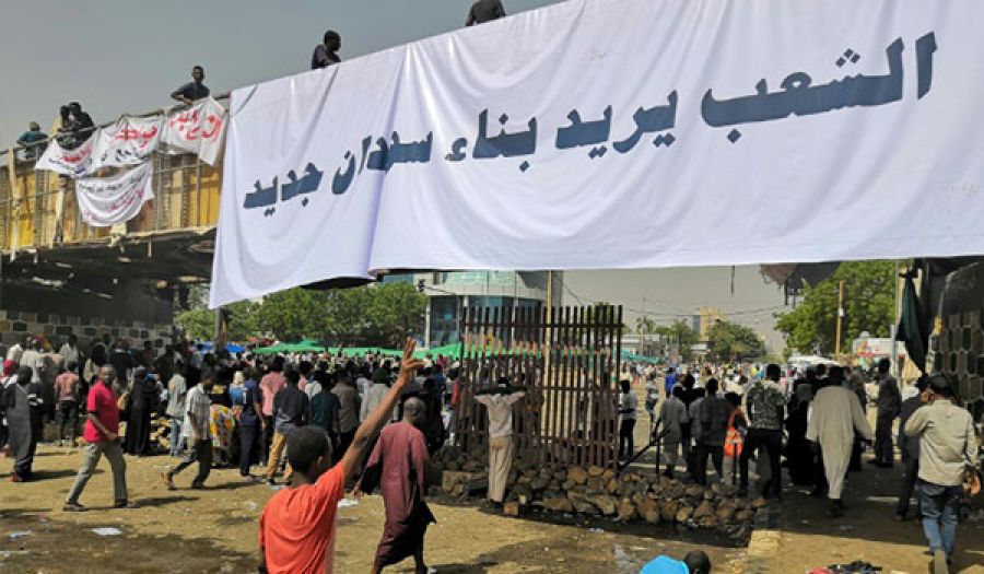 Про нещодавні події у Судані
