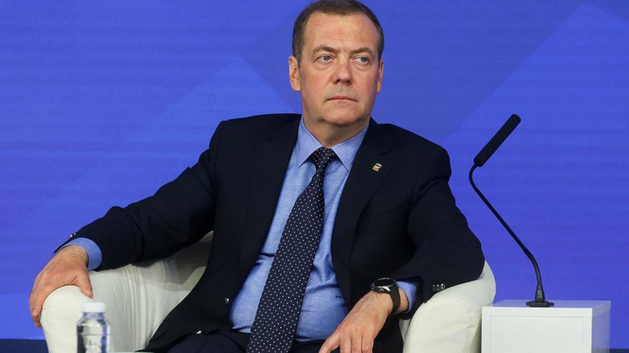 Медведев! Экзистенциальная война ведётся с настоящим врагом