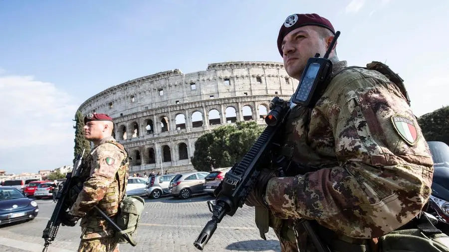 Італія депортувала тунісця за слова «одного разу мусульмани підкорять Рим»!