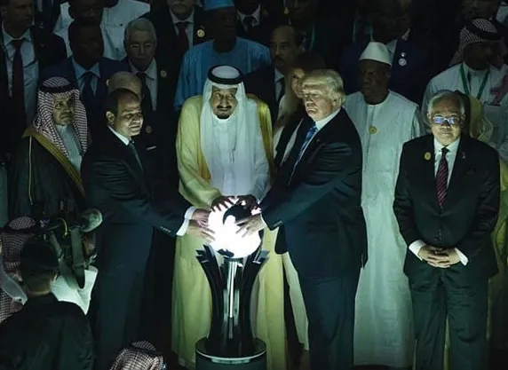 Американский Фараон Трамп и его колдуны — правители мусульманских стран