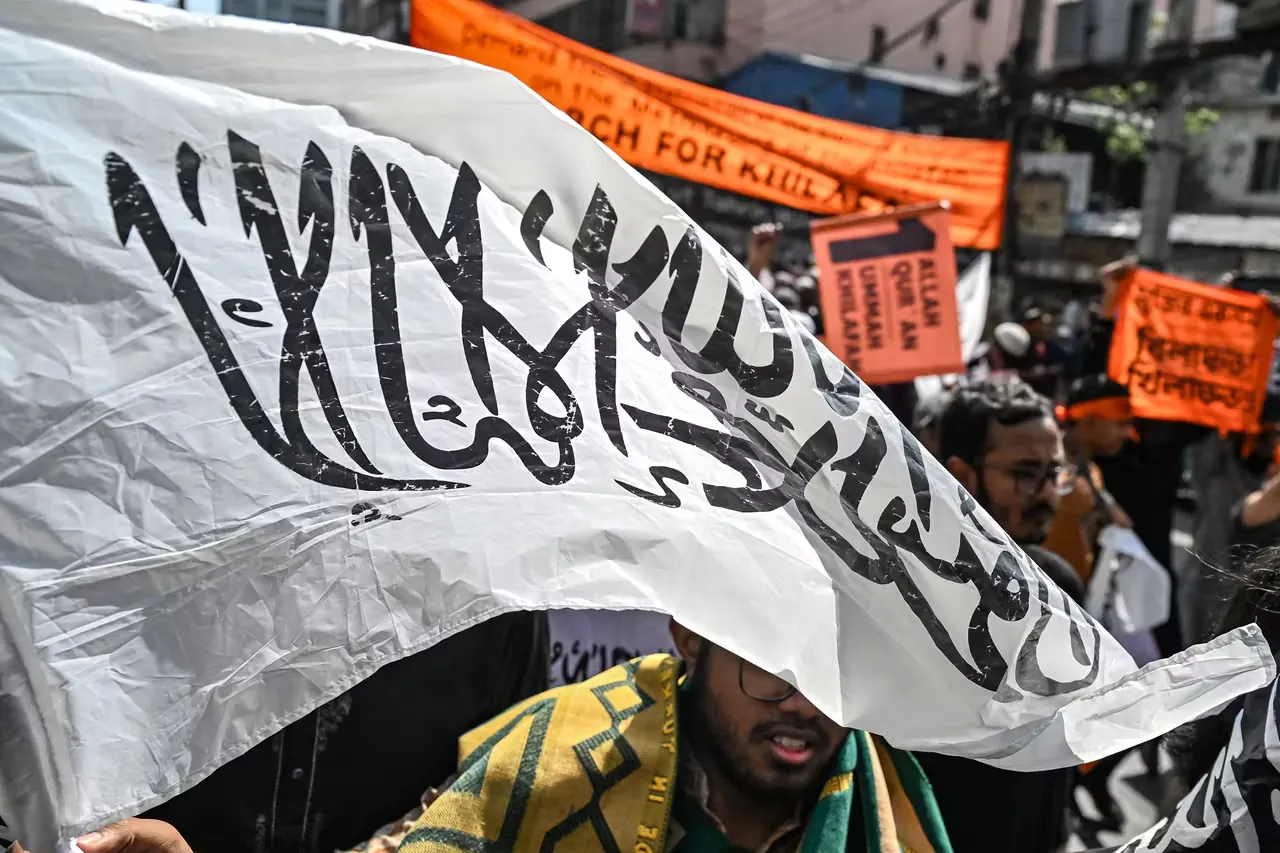 Народ должны выступить единым фронтом против американского колониального проекта, реализуемого под видом торговых соглашений