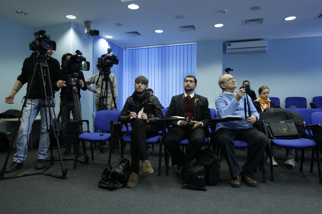 9 жовтня 2013 р прес-центр УНІАН (м.Київ).